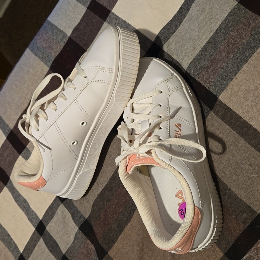 Fila Tennis shoes